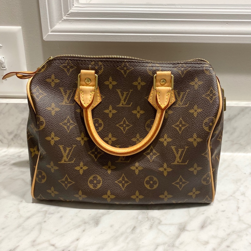 Louis Vuitton Speedy 25